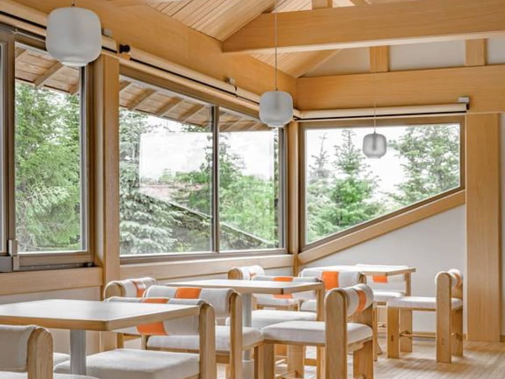 Остекление японской кофейни 