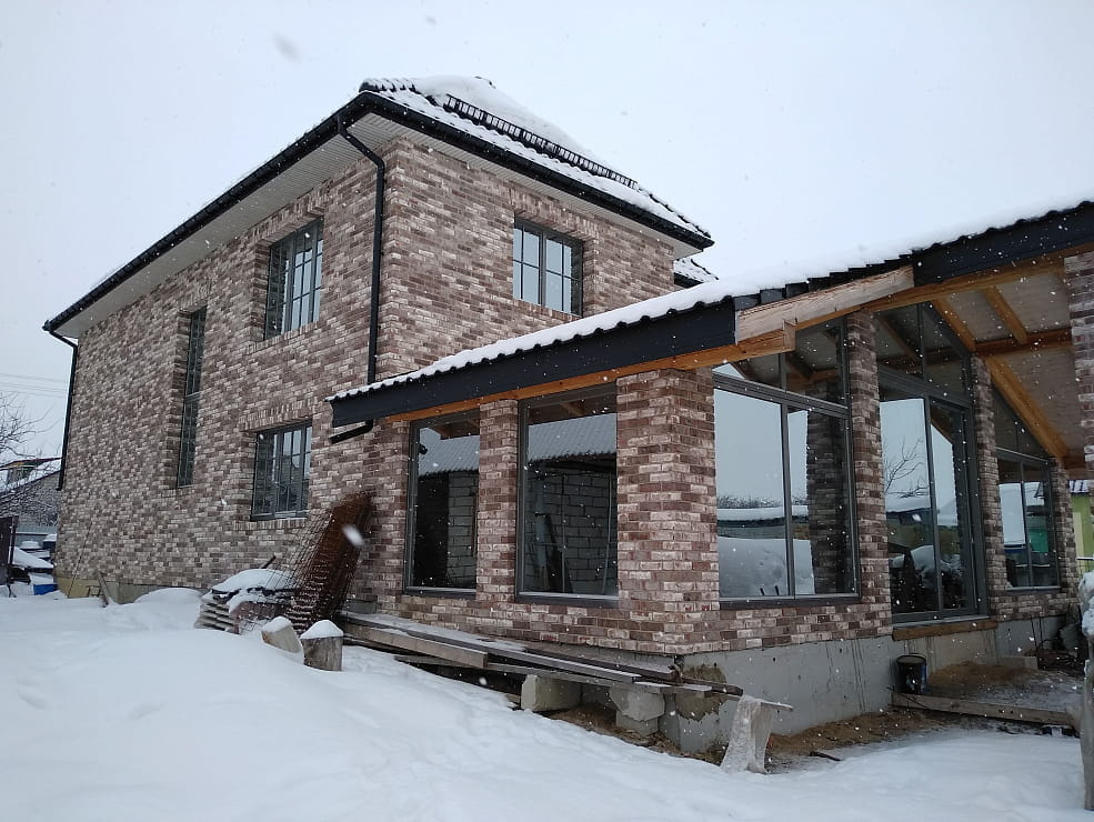 Деревянные окна из сосны в частном доме